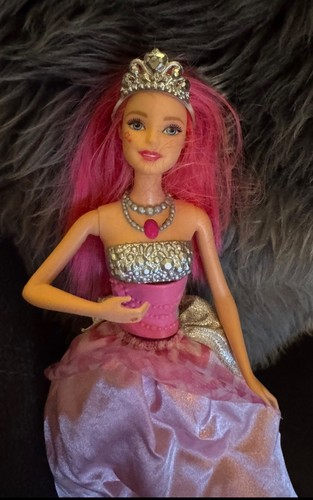 Barbie rock royals singende - royals,