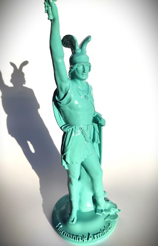 Hermannsdenkmal statue - hermannsdenkmal,