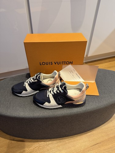 Louis vuitton run - run, away