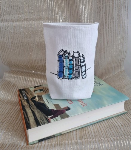 Lichtbeutel-Windlicht-Bücher-