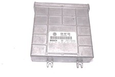 VW Passat 3B Steuergerät 1,6l 74kw 101PS ADP Motor 8D0907558