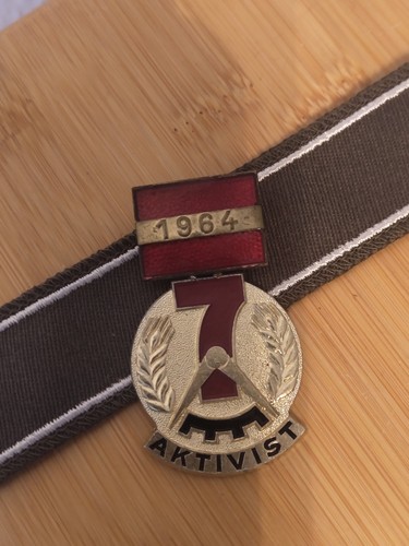 Auszeichnung ddr aktivist des - ddr:,