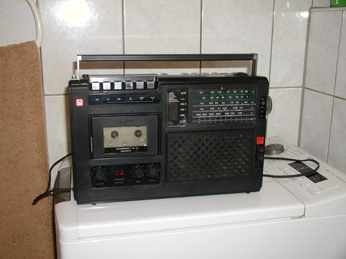 r4100