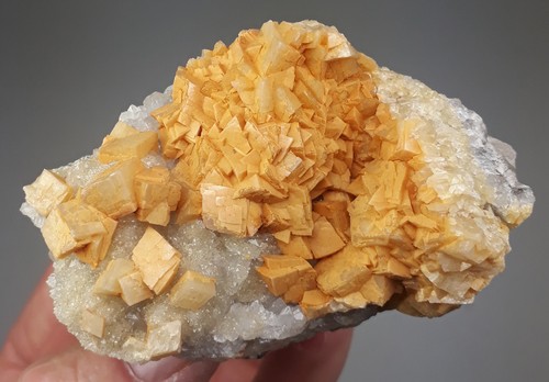 Dolomit quarz grube - -,