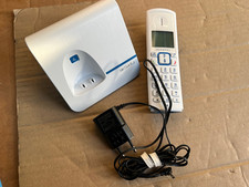 Telefon inkl. Station VERSATIS