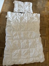 Julius Zöllner Bettset - Maße Decke: 100x135 cm, Kissen 40x60 cm.