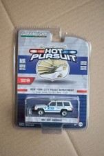 Greenlight 1997 Jeep Cherokee 1:64 New York City Police Department NYPD