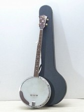 Banjo Pirles and Hard Case