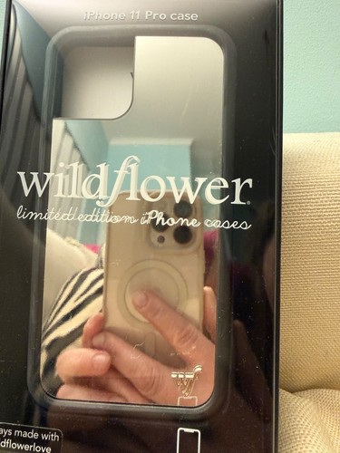 Wildflower iphone pro - 11,