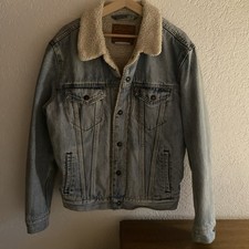 Levis Jeansjacke mit Teddyfell Sherpa Größe M