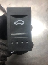 154947 Schalter VW Polo III