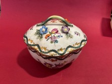 bezaubernde Porzellan