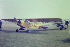 Piper Cub Flugzeug (G--AXHR) -
