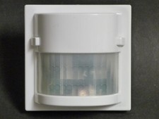 Busch-Jaeger 6122/02-84 EIB KNX Bewegungsmelder 180 Komfort II mit Multilinse