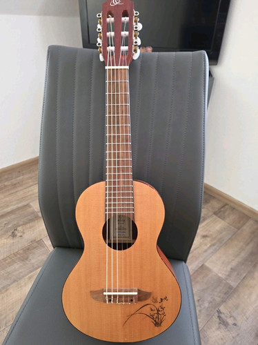 Ortega rgl5e gitarelele - ortega,
