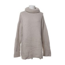 H&M, Rollkragenpullover