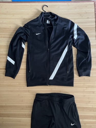 Nike training set