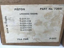 4 ea. Kolben und Ringe für