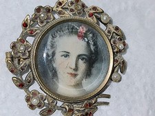 antike Brosche Biedermeier Portrait hinter Glas -Schaumgold Perlen Granat/ 800er