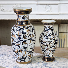 G. Fieravino, 2 außergewöhnliche Vasen,handbemalt, signiert ART NOUVEAU