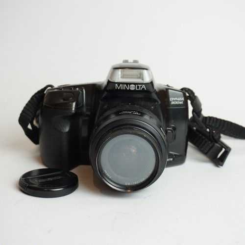 Minolta dynax 300si - minolta,