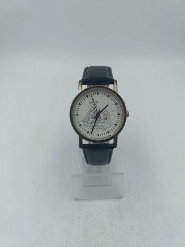 Analoge armbanduhr mit - mit, bergbau