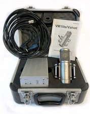 Brauner Valvet Röhrenmikrofon