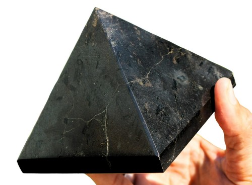 Schwarzer turmalin pyramide - schwarzer,