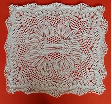 Mitteldecke / gestrickt/