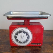 Vintage Retro 70er Jahre Turm Küchenwaage Metall mit Tablett