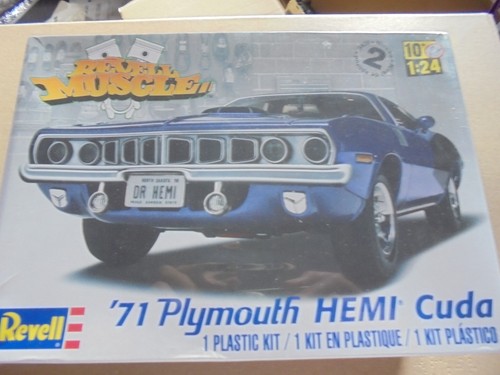 Revell 2943 plymouth - 71,