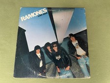 Ramones leave home 1st - leave,