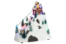 Luville-1142508, Ski-Abfahrt, Weihnachtsdorf, Winter-Fun, Skipiste