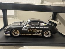 1:18 AUTOart Porsche 911 (997) GT3 CUP VIP CAR #88 black 