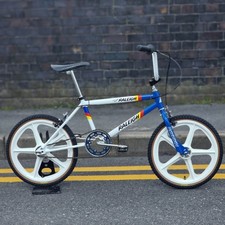 Raleigh burner team - 2,