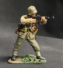 W.Britain WWII German Firing