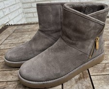 NEU UGG Damen Kip Ankle Boots Gr. 38 US 7 Braun Leder Lammfell Winterstiefel