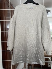 Wunderschöne Damen Kleid von