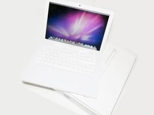 Apple MacBook A1181 13,3" Intel Core 2 Duo 4GB RAM 500GB HDD weiß OVP!