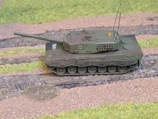 RMM Roskopf  Kampfpanzer Leopard 2A4 , gesupert + Decals ,1:100 h0? Militär#1276
