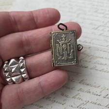 Schweres Souvenir Miniaturbuch