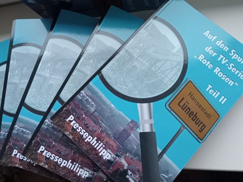 Buch der serie - buch, rote