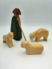 Ostheimer Krippenfiguren Hirte mit drei Schafen Holzarbeit Holz