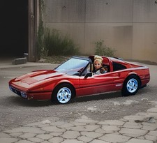 KONVOLUT BARBIE FERRARI