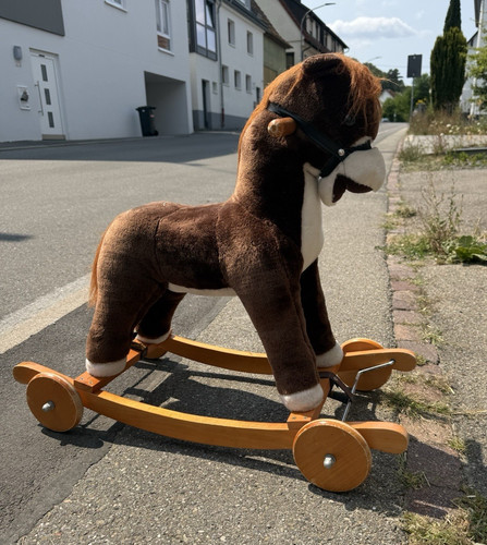 Schaukelpferd schaukeltier aus - schaukelpferd,
