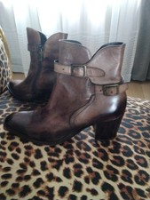 Ghost Stiefellette gr.39