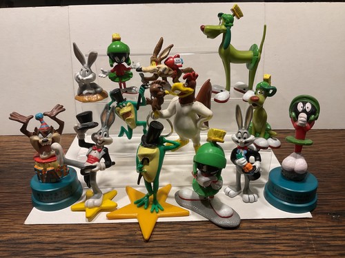 Bugs bunny looney tunes - bunny,