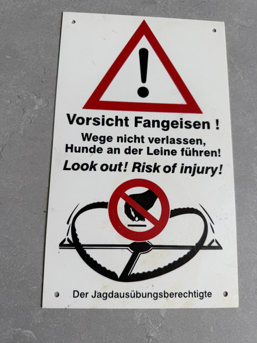 Schild warnschild vorsicht - schild,