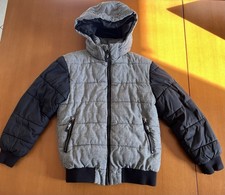 Jacke Winterjacke Jungen Gr. 134 H&M warm grau und schwarz TOP