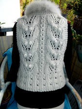 V MILANO Damen-Strickweste mit flauschigem Fellkragen, Wollmischung, Gr. 40